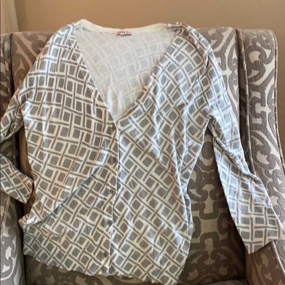 Women’s cardigan